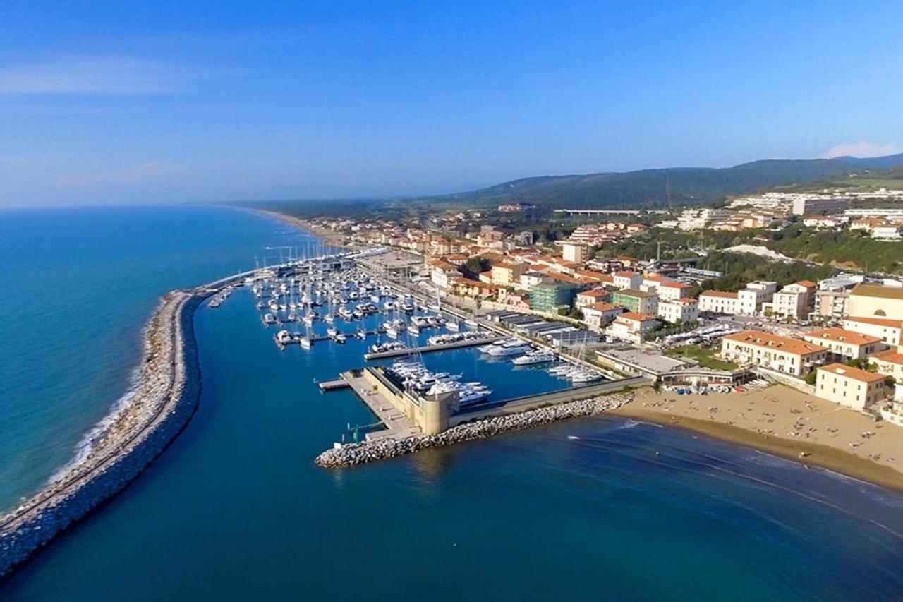 Appartamento Claudi a San Vincenzo Esterno foto